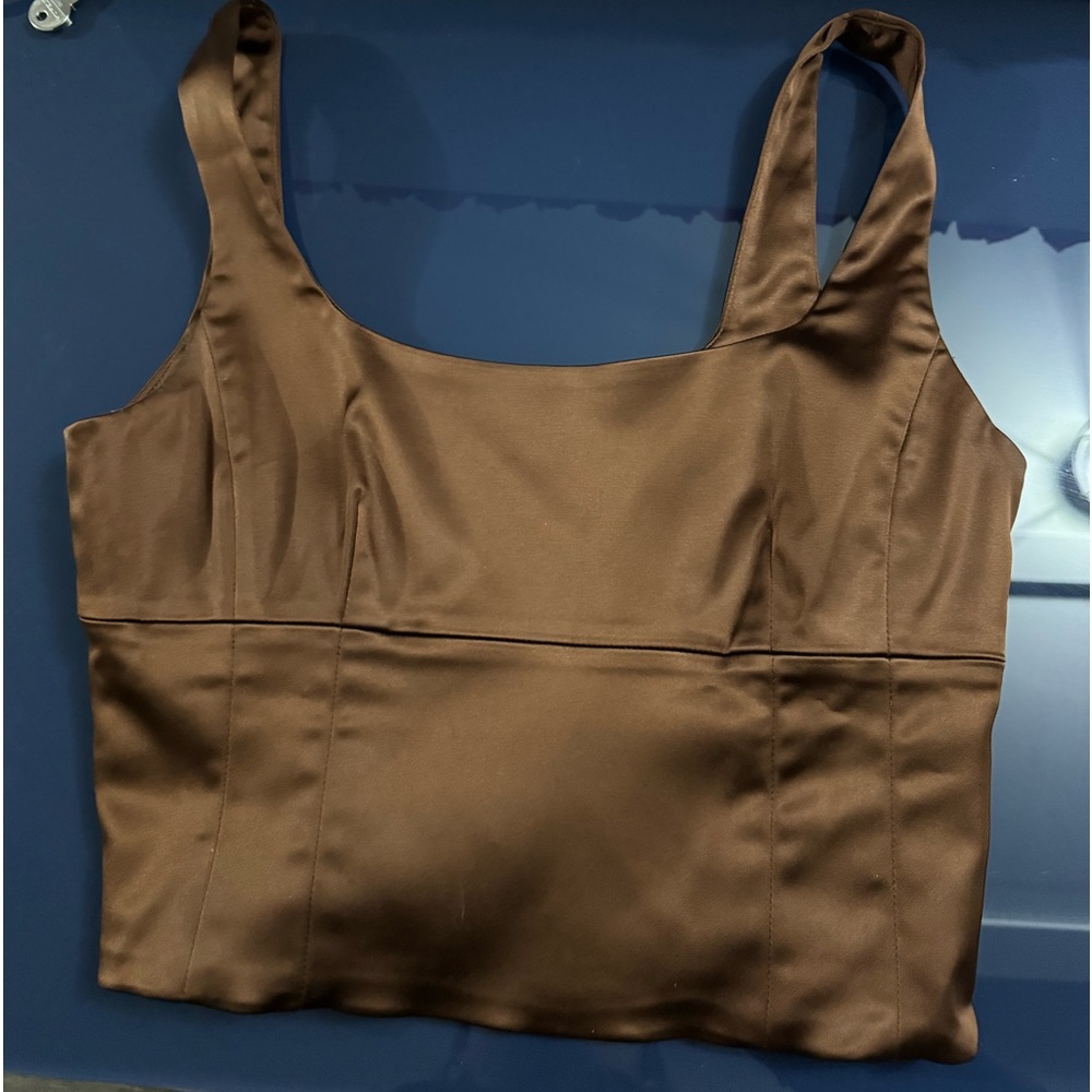 Aritiza Wilfred top